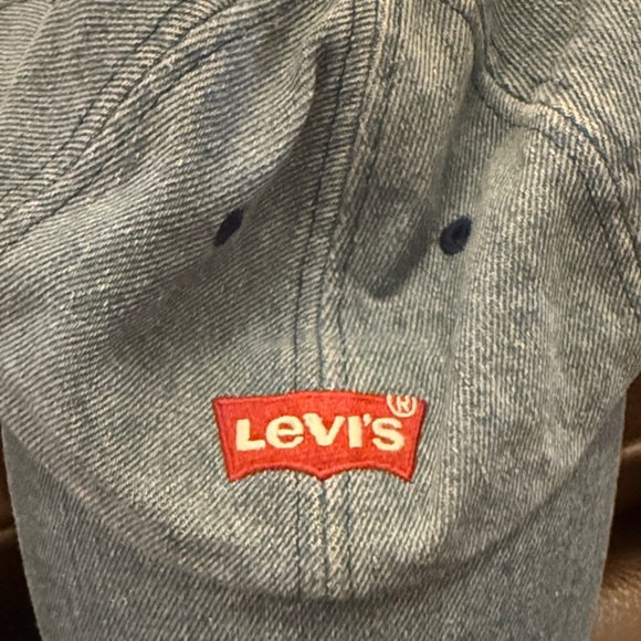 Levi's Classic Blue Denim Hat - Picture 4 of 11